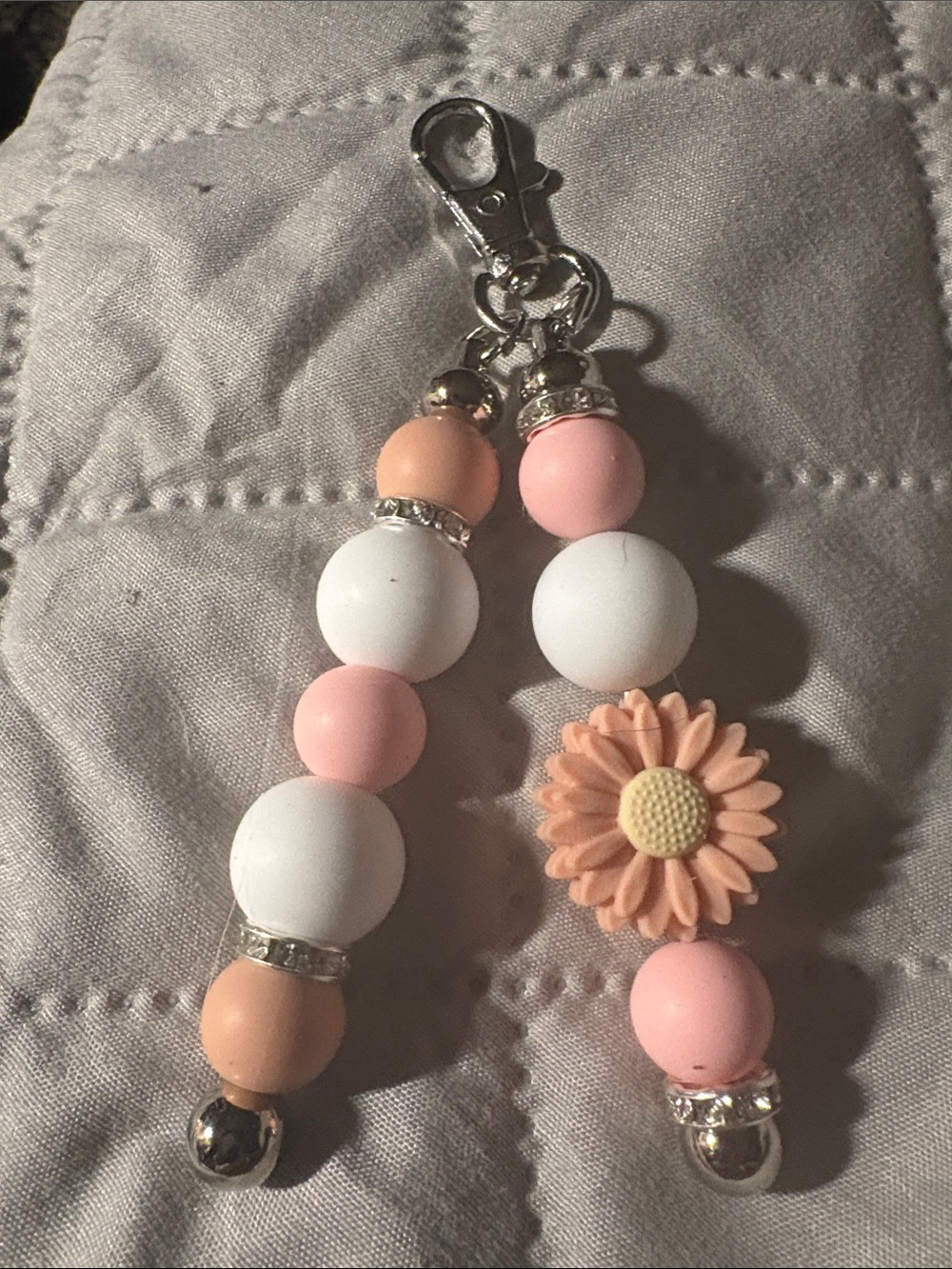 Pink & Peach Daisy Beaded Keychain Charm